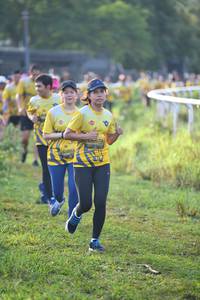 BIB: 673
                            <button type="button" onclick="openModal(5136398)" class="btn btn-primary btn-sm float-right btn-popup" data-toggle="modal" data-target=".modal-high-quality">
                        <i class="fas fa-shopping-cart"></i> Add to Cart
                    </button>
                                            <button type="button" onclick="isThisMe(5136398, true)" class="btn btn-success btn-sm float-right btn-popup btn-isme hidden" data-toggle="tooltip" data-placement="bottom" title="นี่คือรูปของคุณใช่ไหม คลิกที่นี่เพื่อเอาเข้าอัลบั้ม">
                        <i class="fas fa-plus"></i> Add to album
                    </button>
                    <button type="button" onclick="isThisMe(5136398, false)" class="btn btn-warning btn-sm float-right btn-popup btn-isnotme hidden">
                        <i class="fas fa-ban"></i> Remove from album
                    </button>