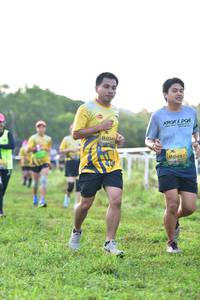 BIB: 0344, 0497
                            <button type="button" onclick="openModal(5113800)" class="btn btn-primary btn-sm float-right btn-popup" data-toggle="modal" data-target=".modal-high-quality">
                        <i class="fas fa-shopping-cart"></i> Add to Cart
                    </button>
                                            <button type="button" onclick="isThisMe(5113800, true)" class="btn btn-success btn-sm float-right btn-popup btn-isme hidden" data-toggle="tooltip" data-placement="bottom" title="นี่คือรูปของคุณใช่ไหม คลิกที่นี่เพื่อเอาเข้าอัลบั้ม">
                        <i class="fas fa-plus"></i> Add to album
                    </button>
                    <button type="button" onclick="isThisMe(5113800, false)" class="btn btn-warning btn-sm float-right btn-popup btn-isnotme hidden">
                        <i class="fas fa-ban"></i> Remove from album
                    </button>