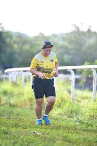 BIB: 0949
                            <button type="button" onclick="openModal(5139376)" class="btn btn-primary btn-sm float-right btn-popup" data-toggle="modal" data-target=".modal-high-quality">
                        <i class="fas fa-shopping-cart"></i> Add to Cart
                    </button>
                                            <button type="button" onclick="isThisMe(5139376, true)" class="btn btn-success btn-sm float-right btn-popup btn-isme hidden" data-toggle="tooltip" data-placement="bottom" title="นี่คือรูปของคุณใช่ไหม คลิกที่นี่เพื่อเอาเข้าอัลบั้ม">
                        <i class="fas fa-plus"></i> Add to album
                    </button>
                    <button type="button" onclick="isThisMe(5139376, false)" class="btn btn-warning btn-sm float-right btn-popup btn-isnotme hidden">
                        <i class="fas fa-ban"></i> Remove from album
                    </button>