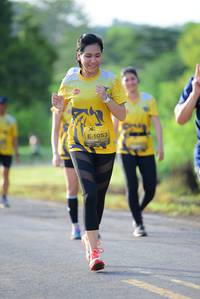 BIB: 1053
                            <button type="button" onclick="openModal(4894727)" class="btn btn-primary btn-sm float-right btn-popup" data-toggle="modal" data-target=".modal-high-quality">
                        <i class="fas fa-shopping-cart"></i> Add to Cart
                    </button>
                                            <button type="button" onclick="isThisMe(4894727, true)" class="btn btn-success btn-sm float-right btn-popup btn-isme hidden" data-toggle="tooltip" data-placement="bottom" title="นี่คือรูปของคุณใช่ไหม คลิกที่นี่เพื่อเอาเข้าอัลบั้ม">
                        <i class="fas fa-plus"></i> Add to album
                    </button>
                    <button type="button" onclick="isThisMe(4894727, false)" class="btn btn-warning btn-sm float-right btn-popup btn-isnotme hidden">
                        <i class="fas fa-ban"></i> Remove from album
                    </button>