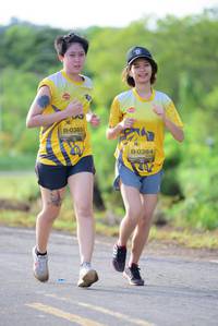 BIB: 0385, 0384, 
                            <button type="button" onclick="openModal(4912995)" class="btn btn-primary btn-sm float-right btn-popup" data-toggle="modal" data-target=".modal-high-quality">
                        <i class="fas fa-shopping-cart"></i> Add to Cart
                    </button>
                                            <button type="button" onclick="isThisMe(4912995, true)" class="btn btn-success btn-sm float-right btn-popup btn-isme hidden" data-toggle="tooltip" data-placement="bottom" title="นี่คือรูปของคุณใช่ไหม คลิกที่นี่เพื่อเอาเข้าอัลบั้ม">
                        <i class="fas fa-plus"></i> Add to album
                    </button>
                    <button type="button" onclick="isThisMe(4912995, false)" class="btn btn-warning btn-sm float-right btn-popup btn-isnotme hidden">
                        <i class="fas fa-ban"></i> Remove from album
                    </button>