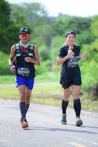 BIB: 0085, 0340
                            <button type="button" onclick="openModal(4982524)" class="btn btn-primary btn-sm float-right btn-popup" data-toggle="modal" data-target=".modal-high-quality">
                        <i class="fas fa-shopping-cart"></i> Add to Cart
                    </button>
                                            <button type="button" onclick="isThisMe(4982524, true)" class="btn btn-success btn-sm float-right btn-popup btn-isme hidden" data-toggle="tooltip" data-placement="bottom" title="นี่คือรูปของคุณใช่ไหม คลิกที่นี่เพื่อเอาเข้าอัลบั้ม">
                        <i class="fas fa-plus"></i> Add to album
                    </button>
                    <button type="button" onclick="isThisMe(4982524, false)" class="btn btn-warning btn-sm float-right btn-popup btn-isnotme hidden">
                        <i class="fas fa-ban"></i> Remove from album
                    </button>