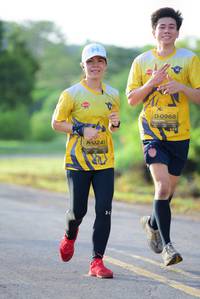 BIB: 0968, 241
                            <button type="button" onclick="openModal(4884506)" class="btn btn-primary btn-sm float-right btn-popup" data-toggle="modal" data-target=".modal-high-quality">
                        <i class="fas fa-shopping-cart"></i> Add to Cart
                    </button>
                                            <button type="button" onclick="isThisMe(4884506, true)" class="btn btn-success btn-sm float-right btn-popup btn-isme hidden" data-toggle="tooltip" data-placement="bottom" title="นี่คือรูปของคุณใช่ไหม คลิกที่นี่เพื่อเอาเข้าอัลบั้ม">
                        <i class="fas fa-plus"></i> Add to album
                    </button>
                    <button type="button" onclick="isThisMe(4884506, false)" class="btn btn-warning btn-sm float-right btn-popup btn-isnotme hidden">
                        <i class="fas fa-ban"></i> Remove from album
                    </button>