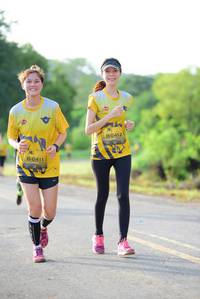 BIB: 0412, 0411
                            <button type="button" onclick="openModal(4902245)" class="btn btn-primary btn-sm float-right btn-popup" data-toggle="modal" data-target=".modal-high-quality">
                        <i class="fas fa-shopping-cart"></i> Add to Cart
                    </button>
                                            <button type="button" onclick="isThisMe(4902245, true)" class="btn btn-success btn-sm float-right btn-popup btn-isme hidden" data-toggle="tooltip" data-placement="bottom" title="นี่คือรูปของคุณใช่ไหม คลิกที่นี่เพื่อเอาเข้าอัลบั้ม">
                        <i class="fas fa-plus"></i> Add to album
                    </button>
                    <button type="button" onclick="isThisMe(4902245, false)" class="btn btn-warning btn-sm float-right btn-popup btn-isnotme hidden">
                        <i class="fas fa-ban"></i> Remove from album
                    </button>