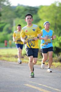 BIB: 1130
                            <button type="button" onclick="openModal(4884589)" class="btn btn-primary btn-sm float-right btn-popup" data-toggle="modal" data-target=".modal-high-quality">
                        <i class="fas fa-shopping-cart"></i> Add to Cart
                    </button>
                                            <button type="button" onclick="isThisMe(4884589, true)" class="btn btn-success btn-sm float-right btn-popup btn-isme hidden" data-toggle="tooltip" data-placement="bottom" title="นี่คือรูปของคุณใช่ไหม คลิกที่นี่เพื่อเอาเข้าอัลบั้ม">
                        <i class="fas fa-plus"></i> Add to album
                    </button>
                    <button type="button" onclick="isThisMe(4884589, false)" class="btn btn-warning btn-sm float-right btn-popup btn-isnotme hidden">
                        <i class="fas fa-ban"></i> Remove from album
                    </button>