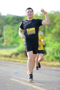 BIB: 1268
                            <button type="button" onclick="openModal(4899161)" class="btn btn-primary btn-sm float-right btn-popup" data-toggle="modal" data-target=".modal-high-quality">
                        <i class="fas fa-shopping-cart"></i> Add to Cart
                    </button>
                                            <button type="button" onclick="isThisMe(4899161, true)" class="btn btn-success btn-sm float-right btn-popup btn-isme hidden" data-toggle="tooltip" data-placement="bottom" title="นี่คือรูปของคุณใช่ไหม คลิกที่นี่เพื่อเอาเข้าอัลบั้ม">
                        <i class="fas fa-plus"></i> Add to album
                    </button>
                    <button type="button" onclick="isThisMe(4899161, false)" class="btn btn-warning btn-sm float-right btn-popup btn-isnotme hidden">
                        <i class="fas fa-ban"></i> Remove from album
                    </button>