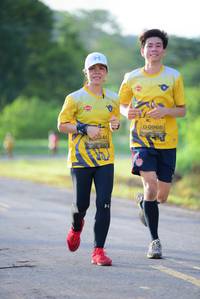 BIB: 0968
                            <button type="button" onclick="openModal(4884511)" class="btn btn-primary btn-sm float-right btn-popup" data-toggle="modal" data-target=".modal-high-quality">
                        <i class="fas fa-shopping-cart"></i> Add to Cart
                    </button>
                                            <button type="button" onclick="isThisMe(4884511, true)" class="btn btn-success btn-sm float-right btn-popup btn-isme hidden" data-toggle="tooltip" data-placement="bottom" title="นี่คือรูปของคุณใช่ไหม คลิกที่นี่เพื่อเอาเข้าอัลบั้ม">
                        <i class="fas fa-plus"></i> Add to album
                    </button>
                    <button type="button" onclick="isThisMe(4884511, false)" class="btn btn-warning btn-sm float-right btn-popup btn-isnotme hidden">
                        <i class="fas fa-ban"></i> Remove from album
                    </button>