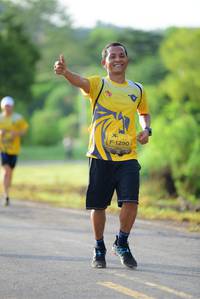 BIB: 1290
                            <button type="button" onclick="openModal(4893965)" class="btn btn-primary btn-sm float-right btn-popup" data-toggle="modal" data-target=".modal-high-quality">
                        <i class="fas fa-shopping-cart"></i> Add to Cart
                    </button>
                                            <button type="button" onclick="isThisMe(4893965, true)" class="btn btn-success btn-sm float-right btn-popup btn-isme hidden" data-toggle="tooltip" data-placement="bottom" title="นี่คือรูปของคุณใช่ไหม คลิกที่นี่เพื่อเอาเข้าอัลบั้ม">
                        <i class="fas fa-plus"></i> Add to album
                    </button>
                    <button type="button" onclick="isThisMe(4893965, false)" class="btn btn-warning btn-sm float-right btn-popup btn-isnotme hidden">
                        <i class="fas fa-ban"></i> Remove from album
                    </button>