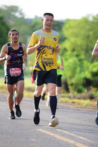 BIB: 0409, 0334
                            <button type="button" onclick="openModal(4893013)" class="btn btn-primary btn-sm float-right btn-popup" data-toggle="modal" data-target=".modal-high-quality">
                        <i class="fas fa-shopping-cart"></i> Add to Cart
                    </button>
                                            <button type="button" onclick="isThisMe(4893013, true)" class="btn btn-success btn-sm float-right btn-popup btn-isme hidden" data-toggle="tooltip" data-placement="bottom" title="นี่คือรูปของคุณใช่ไหม คลิกที่นี่เพื่อเอาเข้าอัลบั้ม">
                        <i class="fas fa-plus"></i> Add to album
                    </button>
                    <button type="button" onclick="isThisMe(4893013, false)" class="btn btn-warning btn-sm float-right btn-popup btn-isnotme hidden">
                        <i class="fas fa-ban"></i> Remove from album
                    </button>