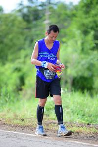 BIB: 252, 0370
                            <button type="button" onclick="openModal(4975984)" class="btn btn-primary btn-sm float-right btn-popup" data-toggle="modal" data-target=".modal-high-quality">
                        <i class="fas fa-shopping-cart"></i> Add to Cart
                    </button>
                                            <button type="button" onclick="isThisMe(4975984, true)" class="btn btn-success btn-sm float-right btn-popup btn-isme hidden" data-toggle="tooltip" data-placement="bottom" title="นี่คือรูปของคุณใช่ไหม คลิกที่นี่เพื่อเอาเข้าอัลบั้ม">
                        <i class="fas fa-plus"></i> Add to album
                    </button>
                    <button type="button" onclick="isThisMe(4975984, false)" class="btn btn-warning btn-sm float-right btn-popup btn-isnotme hidden">
                        <i class="fas fa-ban"></i> Remove from album
                    </button>