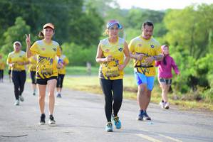 BIB: 0117, 0305
                            <button type="button" onclick="openModal(4900208)" class="btn btn-primary btn-sm float-right btn-popup" data-toggle="modal" data-target=".modal-high-quality">
                        <i class="fas fa-shopping-cart"></i> Add to Cart
                    </button>
                                            <button type="button" onclick="isThisMe(4900208, true)" class="btn btn-success btn-sm float-right btn-popup btn-isme hidden" data-toggle="tooltip" data-placement="bottom" title="นี่คือรูปของคุณใช่ไหม คลิกที่นี่เพื่อเอาเข้าอัลบั้ม">
                        <i class="fas fa-plus"></i> Add to album
                    </button>
                    <button type="button" onclick="isThisMe(4900208, false)" class="btn btn-warning btn-sm float-right btn-popup btn-isnotme hidden">
                        <i class="fas fa-ban"></i> Remove from album
                    </button>