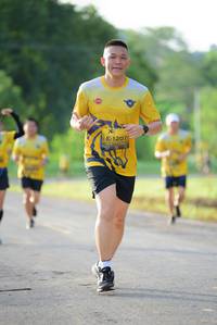 BIB: 1207, 
                            <button type="button" onclick="openModal(4893972)" class="btn btn-primary btn-sm float-right btn-popup" data-toggle="modal" data-target=".modal-high-quality">
                        <i class="fas fa-shopping-cart"></i> Add to Cart
                    </button>
                                            <button type="button" onclick="isThisMe(4893972, true)" class="btn btn-success btn-sm float-right btn-popup btn-isme hidden" data-toggle="tooltip" data-placement="bottom" title="นี่คือรูปของคุณใช่ไหม คลิกที่นี่เพื่อเอาเข้าอัลบั้ม">
                        <i class="fas fa-plus"></i> Add to album
                    </button>
                    <button type="button" onclick="isThisMe(4893972, false)" class="btn btn-warning btn-sm float-right btn-popup btn-isnotme hidden">
                        <i class="fas fa-ban"></i> Remove from album
                    </button>