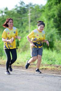 BIB: 06521
                            <button type="button" onclick="openModal(4929307)" class="btn btn-primary btn-sm float-right btn-popup" data-toggle="modal" data-target=".modal-high-quality">
                        <i class="fas fa-shopping-cart"></i> Add to Cart
                    </button>
                                            <button type="button" onclick="isThisMe(4929307, true)" class="btn btn-success btn-sm float-right btn-popup btn-isme hidden" data-toggle="tooltip" data-placement="bottom" title="นี่คือรูปของคุณใช่ไหม คลิกที่นี่เพื่อเอาเข้าอัลบั้ม">
                        <i class="fas fa-plus"></i> Add to album
                    </button>
                    <button type="button" onclick="isThisMe(4929307, false)" class="btn btn-warning btn-sm float-right btn-popup btn-isnotme hidden">
                        <i class="fas fa-ban"></i> Remove from album
                    </button>