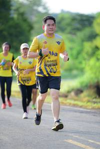 BIB: 0465
                            <button type="button" onclick="openModal(4895617)" class="btn btn-primary btn-sm float-right btn-popup" data-toggle="modal" data-target=".modal-high-quality">
                        <i class="fas fa-shopping-cart"></i> Add to Cart
                    </button>
                                            <button type="button" onclick="isThisMe(4895617, true)" class="btn btn-success btn-sm float-right btn-popup btn-isme hidden" data-toggle="tooltip" data-placement="bottom" title="นี่คือรูปของคุณใช่ไหม คลิกที่นี่เพื่อเอาเข้าอัลบั้ม">
                        <i class="fas fa-plus"></i> Add to album
                    </button>
                    <button type="button" onclick="isThisMe(4895617, false)" class="btn btn-warning btn-sm float-right btn-popup btn-isnotme hidden">
                        <i class="fas fa-ban"></i> Remove from album
                    </button>