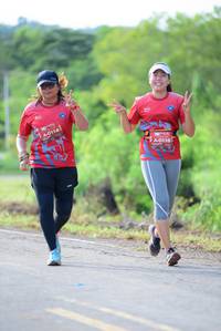 BIB: 0114, 0116
                            <button type="button" onclick="openModal(4944973)" class="btn btn-primary btn-sm float-right btn-popup" data-toggle="modal" data-target=".modal-high-quality">
                        <i class="fas fa-shopping-cart"></i> Add to Cart
                    </button>
                                            <button type="button" onclick="isThisMe(4944973, true)" class="btn btn-success btn-sm float-right btn-popup btn-isme hidden" data-toggle="tooltip" data-placement="bottom" title="นี่คือรูปของคุณใช่ไหม คลิกที่นี่เพื่อเอาเข้าอัลบั้ม">
                        <i class="fas fa-plus"></i> Add to album
                    </button>
                    <button type="button" onclick="isThisMe(4944973, false)" class="btn btn-warning btn-sm float-right btn-popup btn-isnotme hidden">
                        <i class="fas fa-ban"></i> Remove from album
                    </button>