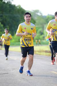 BIB: 0390, 
                            <button type="button" onclick="openModal(4902541)" class="btn btn-primary btn-sm float-right btn-popup" data-toggle="modal" data-target=".modal-high-quality">
                        <i class="fas fa-shopping-cart"></i> Add to Cart
                    </button>
                                            <button type="button" onclick="isThisMe(4902541, true)" class="btn btn-success btn-sm float-right btn-popup btn-isme hidden" data-toggle="tooltip" data-placement="bottom" title="นี่คือรูปของคุณใช่ไหม คลิกที่นี่เพื่อเอาเข้าอัลบั้ม">
                        <i class="fas fa-plus"></i> Add to album
                    </button>
                    <button type="button" onclick="isThisMe(4902541, false)" class="btn btn-warning btn-sm float-right btn-popup btn-isnotme hidden">
                        <i class="fas fa-ban"></i> Remove from album
                    </button>