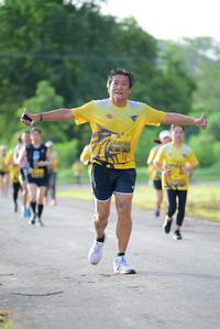 BIB: 725
                            <button type="button" onclick="openModal(4899410)" class="btn btn-primary btn-sm float-right btn-popup" data-toggle="modal" data-target=".modal-high-quality">
                        <i class="fas fa-shopping-cart"></i> Add to Cart
                    </button>
                                            <button type="button" onclick="isThisMe(4899410, true)" class="btn btn-success btn-sm float-right btn-popup btn-isme hidden" data-toggle="tooltip" data-placement="bottom" title="นี่คือรูปของคุณใช่ไหม คลิกที่นี่เพื่อเอาเข้าอัลบั้ม">
                        <i class="fas fa-plus"></i> Add to album
                    </button>
                    <button type="button" onclick="isThisMe(4899410, false)" class="btn btn-warning btn-sm float-right btn-popup btn-isnotme hidden">
                        <i class="fas fa-ban"></i> Remove from album
                    </button>