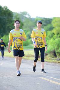 BIB: 0898, 0896
                            <button type="button" onclick="openModal(4914757)" class="btn btn-primary btn-sm float-right btn-popup" data-toggle="modal" data-target=".modal-high-quality">
                        <i class="fas fa-shopping-cart"></i> Add to Cart
                    </button>
                                            <button type="button" onclick="isThisMe(4914757, true)" class="btn btn-success btn-sm float-right btn-popup btn-isme hidden" data-toggle="tooltip" data-placement="bottom" title="นี่คือรูปของคุณใช่ไหม คลิกที่นี่เพื่อเอาเข้าอัลบั้ม">
                        <i class="fas fa-plus"></i> Add to album
                    </button>
                    <button type="button" onclick="isThisMe(4914757, false)" class="btn btn-warning btn-sm float-right btn-popup btn-isnotme hidden">
                        <i class="fas fa-ban"></i> Remove from album
                    </button>