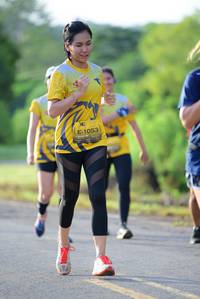 BIB: 1053
                            <button type="button" onclick="openModal(4894735)" class="btn btn-primary btn-sm float-right btn-popup" data-toggle="modal" data-target=".modal-high-quality">
                        <i class="fas fa-shopping-cart"></i> Add to Cart
                    </button>
                                            <button type="button" onclick="isThisMe(4894735, true)" class="btn btn-success btn-sm float-right btn-popup btn-isme hidden" data-toggle="tooltip" data-placement="bottom" title="นี่คือรูปของคุณใช่ไหม คลิกที่นี่เพื่อเอาเข้าอัลบั้ม">
                        <i class="fas fa-plus"></i> Add to album
                    </button>
                    <button type="button" onclick="isThisMe(4894735, false)" class="btn btn-warning btn-sm float-right btn-popup btn-isnotme hidden">
                        <i class="fas fa-ban"></i> Remove from album
                    </button>