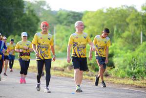 BIB: 1088, 1090
                            <button type="button" onclick="openModal(4900585)" class="btn btn-primary btn-sm float-right btn-popup" data-toggle="modal" data-target=".modal-high-quality">
                        <i class="fas fa-shopping-cart"></i> Add to Cart
                    </button>
                                            <button type="button" onclick="isThisMe(4900585, true)" class="btn btn-success btn-sm float-right btn-popup btn-isme hidden" data-toggle="tooltip" data-placement="bottom" title="นี่คือรูปของคุณใช่ไหม คลิกที่นี่เพื่อเอาเข้าอัลบั้ม">
                        <i class="fas fa-plus"></i> Add to album
                    </button>
                    <button type="button" onclick="isThisMe(4900585, false)" class="btn btn-warning btn-sm float-right btn-popup btn-isnotme hidden">
                        <i class="fas fa-ban"></i> Remove from album
                    </button>