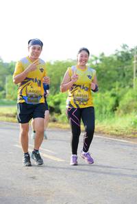 BIB: 0127, 0128
                            <button type="button" onclick="openModal(4896649)" class="btn btn-primary btn-sm float-right btn-popup" data-toggle="modal" data-target=".modal-high-quality">
                        <i class="fas fa-shopping-cart"></i> Add to Cart
                    </button>
                                            <button type="button" onclick="isThisMe(4896649, true)" class="btn btn-success btn-sm float-right btn-popup btn-isme hidden" data-toggle="tooltip" data-placement="bottom" title="นี่คือรูปของคุณใช่ไหม คลิกที่นี่เพื่อเอาเข้าอัลบั้ม">
                        <i class="fas fa-plus"></i> Add to album
                    </button>
                    <button type="button" onclick="isThisMe(4896649, false)" class="btn btn-warning btn-sm float-right btn-popup btn-isnotme hidden">
                        <i class="fas fa-ban"></i> Remove from album
                    </button>