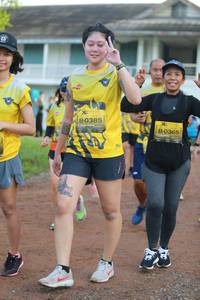 BIB: 0385, 0365
                            <button type="button" onclick="openModal(4958161)" class="btn btn-primary btn-sm float-right btn-popup" data-toggle="modal" data-target=".modal-high-quality">
                        <i class="fas fa-shopping-cart"></i> Add to Cart
                    </button>
                                            <button type="button" onclick="isThisMe(4958161, true)" class="btn btn-success btn-sm float-right btn-popup btn-isme hidden" data-toggle="tooltip" data-placement="bottom" title="นี่คือรูปของคุณใช่ไหม คลิกที่นี่เพื่อเอาเข้าอัลบั้ม">
                        <i class="fas fa-plus"></i> Add to album
                    </button>
                    <button type="button" onclick="isThisMe(4958161, false)" class="btn btn-warning btn-sm float-right btn-popup btn-isnotme hidden">
                        <i class="fas fa-ban"></i> Remove from album
                    </button>