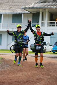 BIB: 0353, 0352
                            <button type="button" onclick="openModal(5027024)" class="btn btn-primary btn-sm float-right btn-popup" data-toggle="modal" data-target=".modal-high-quality">
                        <i class="fas fa-shopping-cart"></i> Add to Cart
                    </button>
                                            <button type="button" onclick="isThisMe(5027024, true)" class="btn btn-success btn-sm float-right btn-popup btn-isme hidden" data-toggle="tooltip" data-placement="bottom" title="นี่คือรูปของคุณใช่ไหม คลิกที่นี่เพื่อเอาเข้าอัลบั้ม">
                        <i class="fas fa-plus"></i> Add to album
                    </button>
                    <button type="button" onclick="isThisMe(5027024, false)" class="btn btn-warning btn-sm float-right btn-popup btn-isnotme hidden">
                        <i class="fas fa-ban"></i> Remove from album
                    </button>