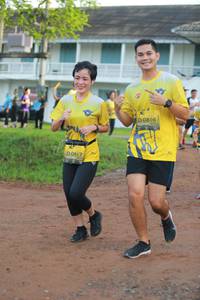 BIB: 0816, 0817
                            <button type="button" onclick="openModal(4951971)" class="btn btn-primary btn-sm float-right btn-popup" data-toggle="modal" data-target=".modal-high-quality">
                        <i class="fas fa-shopping-cart"></i> Add to Cart
                    </button>
                                            <button type="button" onclick="isThisMe(4951971, true)" class="btn btn-success btn-sm float-right btn-popup btn-isme hidden" data-toggle="tooltip" data-placement="bottom" title="นี่คือรูปของคุณใช่ไหม คลิกที่นี่เพื่อเอาเข้าอัลบั้ม">
                        <i class="fas fa-plus"></i> Add to album
                    </button>
                    <button type="button" onclick="isThisMe(4951971, false)" class="btn btn-warning btn-sm float-right btn-popup btn-isnotme hidden">
                        <i class="fas fa-ban"></i> Remove from album
                    </button>