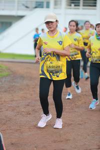 BIB: 0129
                            <button type="button" onclick="openModal(4936671)" class="btn btn-primary btn-sm float-right btn-popup" data-toggle="modal" data-target=".modal-high-quality">
                        <i class="fas fa-shopping-cart"></i> Add to Cart
                    </button>
                                            <button type="button" onclick="isThisMe(4936671, true)" class="btn btn-success btn-sm float-right btn-popup btn-isme hidden" data-toggle="tooltip" data-placement="bottom" title="นี่คือรูปของคุณใช่ไหม คลิกที่นี่เพื่อเอาเข้าอัลบั้ม">
                        <i class="fas fa-plus"></i> Add to album
                    </button>
                    <button type="button" onclick="isThisMe(4936671, false)" class="btn btn-warning btn-sm float-right btn-popup btn-isnotme hidden">
                        <i class="fas fa-ban"></i> Remove from album
                    </button>