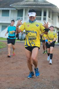 BIB: 041
                            <button type="button" onclick="openModal(4939009)" class="btn btn-primary btn-sm float-right btn-popup" data-toggle="modal" data-target=".modal-high-quality">
                        <i class="fas fa-shopping-cart"></i> Add to Cart
                    </button>
                                            <button type="button" onclick="isThisMe(4939009, true)" class="btn btn-success btn-sm float-right btn-popup btn-isme hidden" data-toggle="tooltip" data-placement="bottom" title="นี่คือรูปของคุณใช่ไหม คลิกที่นี่เพื่อเอาเข้าอัลบั้ม">
                        <i class="fas fa-plus"></i> Add to album
                    </button>
                    <button type="button" onclick="isThisMe(4939009, false)" class="btn btn-warning btn-sm float-right btn-popup btn-isnotme hidden">
                        <i class="fas fa-ban"></i> Remove from album
                    </button>