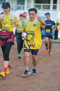 BIB: 0527, 0899
                            <button type="button" onclick="openModal(4939354)" class="btn btn-primary btn-sm float-right btn-popup" data-toggle="modal" data-target=".modal-high-quality">
                        <i class="fas fa-shopping-cart"></i> Add to Cart
                    </button>
                                            <button type="button" onclick="isThisMe(4939354, true)" class="btn btn-success btn-sm float-right btn-popup btn-isme hidden" data-toggle="tooltip" data-placement="bottom" title="นี่คือรูปของคุณใช่ไหม คลิกที่นี่เพื่อเอาเข้าอัลบั้ม">
                        <i class="fas fa-plus"></i> Add to album
                    </button>
                    <button type="button" onclick="isThisMe(4939354, false)" class="btn btn-warning btn-sm float-right btn-popup btn-isnotme hidden">
                        <i class="fas fa-ban"></i> Remove from album
                    </button>