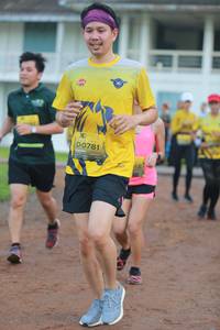 BIB: 0781
                            <button type="button" onclick="openModal(4950934)" class="btn btn-primary btn-sm float-right btn-popup" data-toggle="modal" data-target=".modal-high-quality">
                        <i class="fas fa-shopping-cart"></i> Add to Cart
                    </button>
                                            <button type="button" onclick="isThisMe(4950934, true)" class="btn btn-success btn-sm float-right btn-popup btn-isme hidden" data-toggle="tooltip" data-placement="bottom" title="นี่คือรูปของคุณใช่ไหม คลิกที่นี่เพื่อเอาเข้าอัลบั้ม">
                        <i class="fas fa-plus"></i> Add to album
                    </button>
                    <button type="button" onclick="isThisMe(4950934, false)" class="btn btn-warning btn-sm float-right btn-popup btn-isnotme hidden">
                        <i class="fas fa-ban"></i> Remove from album
                    </button>