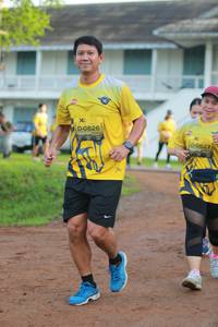 BIB: 0826, 0827
                            <button type="button" onclick="openModal(4959722)" class="btn btn-primary btn-sm float-right btn-popup" data-toggle="modal" data-target=".modal-high-quality">
                        <i class="fas fa-shopping-cart"></i> Add to Cart
                    </button>
                                            <button type="button" onclick="isThisMe(4959722, true)" class="btn btn-success btn-sm float-right btn-popup btn-isme hidden" data-toggle="tooltip" data-placement="bottom" title="นี่คือรูปของคุณใช่ไหม คลิกที่นี่เพื่อเอาเข้าอัลบั้ม">
                        <i class="fas fa-plus"></i> Add to album
                    </button>
                    <button type="button" onclick="isThisMe(4959722, false)" class="btn btn-warning btn-sm float-right btn-popup btn-isnotme hidden">
                        <i class="fas fa-ban"></i> Remove from album
                    </button>