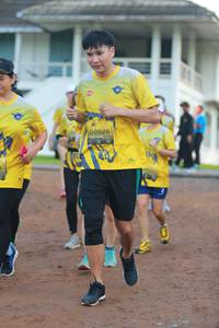 BIB: 0926
                            <button type="button" onclick="openModal(4952550)" class="btn btn-primary btn-sm float-right btn-popup" data-toggle="modal" data-target=".modal-high-quality">
                        <i class="fas fa-shopping-cart"></i> Add to Cart
                    </button>
                                            <button type="button" onclick="isThisMe(4952550, true)" class="btn btn-success btn-sm float-right btn-popup btn-isme hidden" data-toggle="tooltip" data-placement="bottom" title="นี่คือรูปของคุณใช่ไหม คลิกที่นี่เพื่อเอาเข้าอัลบั้ม">
                        <i class="fas fa-plus"></i> Add to album
                    </button>
                    <button type="button" onclick="isThisMe(4952550, false)" class="btn btn-warning btn-sm float-right btn-popup btn-isnotme hidden">
                        <i class="fas fa-ban"></i> Remove from album
                    </button>