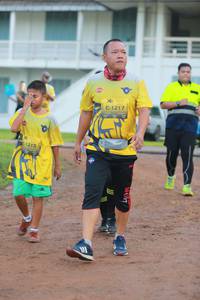 BIB: 1217, 1215
                            <button type="button" onclick="openModal(4955577)" class="btn btn-primary btn-sm float-right btn-popup" data-toggle="modal" data-target=".modal-high-quality">
                        <i class="fas fa-shopping-cart"></i> Add to Cart
                    </button>
                                            <button type="button" onclick="isThisMe(4955577, true)" class="btn btn-success btn-sm float-right btn-popup btn-isme hidden" data-toggle="tooltip" data-placement="bottom" title="นี่คือรูปของคุณใช่ไหม คลิกที่นี่เพื่อเอาเข้าอัลบั้ม">
                        <i class="fas fa-plus"></i> Add to album
                    </button>
                    <button type="button" onclick="isThisMe(4955577, false)" class="btn btn-warning btn-sm float-right btn-popup btn-isnotme hidden">
                        <i class="fas fa-ban"></i> Remove from album
                    </button>