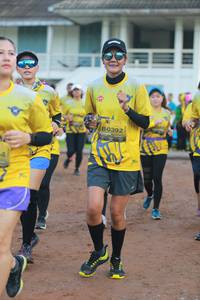 BIB: 0392
                            <button type="button" onclick="openModal(4952424)" class="btn btn-primary btn-sm float-right btn-popup" data-toggle="modal" data-target=".modal-high-quality">
                        <i class="fas fa-shopping-cart"></i> Add to Cart
                    </button>
                                            <button type="button" onclick="isThisMe(4952424, true)" class="btn btn-success btn-sm float-right btn-popup btn-isme hidden" data-toggle="tooltip" data-placement="bottom" title="นี่คือรูปของคุณใช่ไหม คลิกที่นี่เพื่อเอาเข้าอัลบั้ม">
                        <i class="fas fa-plus"></i> Add to album
                    </button>
                    <button type="button" onclick="isThisMe(4952424, false)" class="btn btn-warning btn-sm float-right btn-popup btn-isnotme hidden">
                        <i class="fas fa-ban"></i> Remove from album
                    </button>