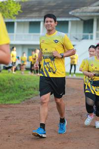 BIB: 0820
                            <button type="button" onclick="openModal(4959733)" class="btn btn-primary btn-sm float-right btn-popup" data-toggle="modal" data-target=".modal-high-quality">
                        <i class="fas fa-shopping-cart"></i> Add to Cart
                    </button>
                                            <button type="button" onclick="isThisMe(4959733, true)" class="btn btn-success btn-sm float-right btn-popup btn-isme hidden" data-toggle="tooltip" data-placement="bottom" title="นี่คือรูปของคุณใช่ไหม คลิกที่นี่เพื่อเอาเข้าอัลบั้ม">
                        <i class="fas fa-plus"></i> Add to album
                    </button>
                    <button type="button" onclick="isThisMe(4959733, false)" class="btn btn-warning btn-sm float-right btn-popup btn-isnotme hidden">
                        <i class="fas fa-ban"></i> Remove from album
                    </button>