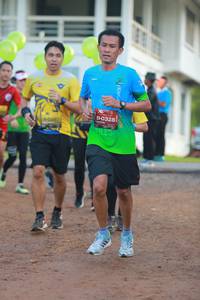 BIB: 0328, 0357
                            <button type="button" onclick="openModal(4952978)" class="btn btn-primary btn-sm float-right btn-popup" data-toggle="modal" data-target=".modal-high-quality">
                        <i class="fas fa-shopping-cart"></i> Add to Cart
                    </button>
                                            <button type="button" onclick="isThisMe(4952978, true)" class="btn btn-success btn-sm float-right btn-popup btn-isme hidden" data-toggle="tooltip" data-placement="bottom" title="นี่คือรูปของคุณใช่ไหม คลิกที่นี่เพื่อเอาเข้าอัลบั้ม">
                        <i class="fas fa-plus"></i> Add to album
                    </button>
                    <button type="button" onclick="isThisMe(4952978, false)" class="btn btn-warning btn-sm float-right btn-popup btn-isnotme hidden">
                        <i class="fas fa-ban"></i> Remove from album
                    </button>