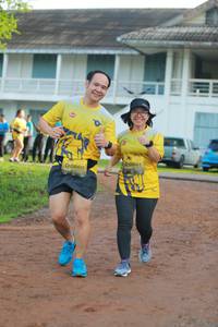 BIB: 861
                            <button type="button" onclick="openModal(4961625)" class="btn btn-primary btn-sm float-right btn-popup" data-toggle="modal" data-target=".modal-high-quality">
                        <i class="fas fa-shopping-cart"></i> Add to Cart
                    </button>
                                            <button type="button" onclick="isThisMe(4961625, true)" class="btn btn-success btn-sm float-right btn-popup btn-isme hidden" data-toggle="tooltip" data-placement="bottom" title="นี่คือรูปของคุณใช่ไหม คลิกที่นี่เพื่อเอาเข้าอัลบั้ม">
                        <i class="fas fa-plus"></i> Add to album
                    </button>
                    <button type="button" onclick="isThisMe(4961625, false)" class="btn btn-warning btn-sm float-right btn-popup btn-isnotme hidden">
                        <i class="fas fa-ban"></i> Remove from album
                    </button>