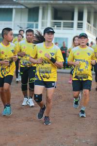 BIB: 1169, 018, 1147, 529
                            <button type="button" onclick="openModal(4938135)" class="btn btn-primary btn-sm float-right btn-popup" data-toggle="modal" data-target=".modal-high-quality">
                        <i class="fas fa-shopping-cart"></i> Add to Cart
                    </button>
                                            <button type="button" onclick="isThisMe(4938135, true)" class="btn btn-success btn-sm float-right btn-popup btn-isme hidden" data-toggle="tooltip" data-placement="bottom" title="นี่คือรูปของคุณใช่ไหม คลิกที่นี่เพื่อเอาเข้าอัลบั้ม">
                        <i class="fas fa-plus"></i> Add to album
                    </button>
                    <button type="button" onclick="isThisMe(4938135, false)" class="btn btn-warning btn-sm float-right btn-popup btn-isnotme hidden">
                        <i class="fas fa-ban"></i> Remove from album
                    </button>