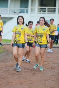 BIB: 1030, 0794
                            <button type="button" onclick="openModal(4947170)" class="btn btn-primary btn-sm float-right btn-popup" data-toggle="modal" data-target=".modal-high-quality">
                        <i class="fas fa-shopping-cart"></i> Add to Cart
                    </button>
                                            <button type="button" onclick="isThisMe(4947170, true)" class="btn btn-success btn-sm float-right btn-popup btn-isme hidden" data-toggle="tooltip" data-placement="bottom" title="นี่คือรูปของคุณใช่ไหม คลิกที่นี่เพื่อเอาเข้าอัลบั้ม">
                        <i class="fas fa-plus"></i> Add to album
                    </button>
                    <button type="button" onclick="isThisMe(4947170, false)" class="btn btn-warning btn-sm float-right btn-popup btn-isnotme hidden">
                        <i class="fas fa-ban"></i> Remove from album
                    </button>