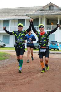 BIB: 0353, 0352
                            <button type="button" onclick="openModal(5027043)" class="btn btn-primary btn-sm float-right btn-popup" data-toggle="modal" data-target=".modal-high-quality">
                        <i class="fas fa-shopping-cart"></i> Add to Cart
                    </button>
                                            <button type="button" onclick="isThisMe(5027043, true)" class="btn btn-success btn-sm float-right btn-popup btn-isme hidden" data-toggle="tooltip" data-placement="bottom" title="นี่คือรูปของคุณใช่ไหม คลิกที่นี่เพื่อเอาเข้าอัลบั้ม">
                        <i class="fas fa-plus"></i> Add to album
                    </button>
                    <button type="button" onclick="isThisMe(5027043, false)" class="btn btn-warning btn-sm float-right btn-popup btn-isnotme hidden">
                        <i class="fas fa-ban"></i> Remove from album
                    </button>