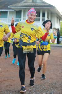 BIB: 0571
                            <button type="button" onclick="openModal(4948828)" class="btn btn-primary btn-sm float-right btn-popup" data-toggle="modal" data-target=".modal-high-quality">
                        <i class="fas fa-shopping-cart"></i> Add to Cart
                    </button>
                                            <button type="button" onclick="isThisMe(4948828, true)" class="btn btn-success btn-sm float-right btn-popup btn-isme hidden" data-toggle="tooltip" data-placement="bottom" title="นี่คือรูปของคุณใช่ไหม คลิกที่นี่เพื่อเอาเข้าอัลบั้ม">
                        <i class="fas fa-plus"></i> Add to album
                    </button>
                    <button type="button" onclick="isThisMe(4948828, false)" class="btn btn-warning btn-sm float-right btn-popup btn-isnotme hidden">
                        <i class="fas fa-ban"></i> Remove from album
                    </button>