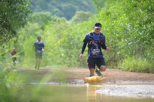 BIB: 039
                            <button type="button" onclick="openModal(4913530)" class="btn btn-primary btn-sm float-right btn-popup" data-toggle="modal" data-target=".modal-high-quality">
                        <i class="fas fa-shopping-cart"></i> Add to Cart
                    </button>
                                            <button type="button" onclick="isThisMe(4913530, true)" class="btn btn-success btn-sm float-right btn-popup btn-isme hidden" data-toggle="tooltip" data-placement="bottom" title="นี่คือรูปของคุณใช่ไหม คลิกที่นี่เพื่อเอาเข้าอัลบั้ม">
                        <i class="fas fa-plus"></i> Add to album
                    </button>
                    <button type="button" onclick="isThisMe(4913530, false)" class="btn btn-warning btn-sm float-right btn-popup btn-isnotme hidden">
                        <i class="fas fa-ban"></i> Remove from album
                    </button>