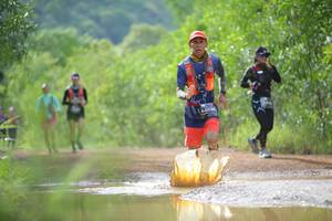 BIB: 013
                            <button type="button" onclick="openModal(4913390)" class="btn btn-primary btn-sm float-right btn-popup" data-toggle="modal" data-target=".modal-high-quality">
                        <i class="fas fa-shopping-cart"></i> Add to Cart
                    </button>
                                            <button type="button" onclick="isThisMe(4913390, true)" class="btn btn-success btn-sm float-right btn-popup btn-isme hidden" data-toggle="tooltip" data-placement="bottom" title="นี่คือรูปของคุณใช่ไหม คลิกที่นี่เพื่อเอาเข้าอัลบั้ม">
                        <i class="fas fa-plus"></i> Add to album
                    </button>
                    <button type="button" onclick="isThisMe(4913390, false)" class="btn btn-warning btn-sm float-right btn-popup btn-isnotme hidden">
                        <i class="fas fa-ban"></i> Remove from album
                    </button>