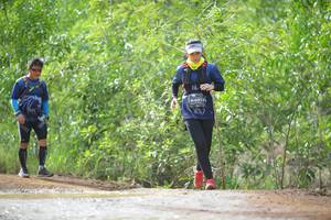 BIB: 0313
                            <button type="button" onclick="openModal(4913206)" class="btn btn-primary btn-sm float-right btn-popup" data-toggle="modal" data-target=".modal-high-quality">
                        <i class="fas fa-shopping-cart"></i> Add to Cart
                    </button>
                                            <button type="button" onclick="isThisMe(4913206, true)" class="btn btn-success btn-sm float-right btn-popup btn-isme hidden" data-toggle="tooltip" data-placement="bottom" title="นี่คือรูปของคุณใช่ไหม คลิกที่นี่เพื่อเอาเข้าอัลบั้ม">
                        <i class="fas fa-plus"></i> Add to album
                    </button>
                    <button type="button" onclick="isThisMe(4913206, false)" class="btn btn-warning btn-sm float-right btn-popup btn-isnotme hidden">
                        <i class="fas fa-ban"></i> Remove from album
                    </button>