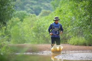 BIB: 
                            <button type="button" onclick="openModal(4915696)" class="btn btn-primary btn-sm float-right btn-popup" data-toggle="modal" data-target=".modal-high-quality">
                        <i class="fas fa-shopping-cart"></i> Add to Cart
                    </button>
                                            <button type="button" onclick="isThisMe(4915696, true)" class="btn btn-success btn-sm float-right btn-popup btn-isme hidden" data-toggle="tooltip" data-placement="bottom" title="นี่คือรูปของคุณใช่ไหม คลิกที่นี่เพื่อเอาเข้าอัลบั้ม">
                        <i class="fas fa-plus"></i> Add to album
                    </button>
                    <button type="button" onclick="isThisMe(4915696, false)" class="btn btn-warning btn-sm float-right btn-popup btn-isnotme hidden">
                        <i class="fas fa-ban"></i> Remove from album
                    </button>