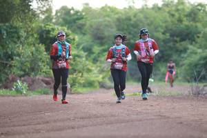 BIB: 075
                            <button type="button" onclick="openModal(5154587)" class="btn btn-primary btn-sm float-right btn-popup" data-toggle="modal" data-target=".modal-high-quality">
                        <i class="fas fa-shopping-cart"></i> Add to Cart
                    </button>
                                            <button type="button" onclick="isThisMe(5154587, true)" class="btn btn-success btn-sm float-right btn-popup btn-isme hidden" data-toggle="tooltip" data-placement="bottom" title="นี่คือรูปของคุณใช่ไหม คลิกที่นี่เพื่อเอาเข้าอัลบั้ม">
                        <i class="fas fa-plus"></i> Add to album
                    </button>
                    <button type="button" onclick="isThisMe(5154587, false)" class="btn btn-warning btn-sm float-right btn-popup btn-isnotme hidden">
                        <i class="fas fa-ban"></i> Remove from album
                    </button>