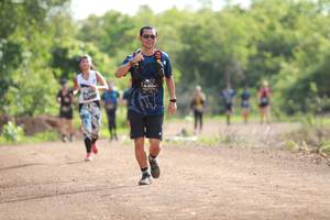 BIB: 004
                            <button type="button" onclick="openModal(5220960)" class="btn btn-primary btn-sm float-right btn-popup" data-toggle="modal" data-target=".modal-high-quality">
                        <i class="fas fa-shopping-cart"></i> Add to Cart
                    </button>
                                            <button type="button" onclick="isThisMe(5220960, true)" class="btn btn-success btn-sm float-right btn-popup btn-isme hidden" data-toggle="tooltip" data-placement="bottom" title="นี่คือรูปของคุณใช่ไหม คลิกที่นี่เพื่อเอาเข้าอัลบั้ม">
                        <i class="fas fa-plus"></i> Add to album
                    </button>
                    <button type="button" onclick="isThisMe(5220960, false)" class="btn btn-warning btn-sm float-right btn-popup btn-isnotme hidden">
                        <i class="fas fa-ban"></i> Remove from album
                    </button>