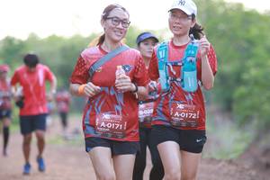 BIB: 0172, 0171
                            <button type="button" onclick="openModal(5151303)" class="btn btn-primary btn-sm float-right btn-popup" data-toggle="modal" data-target=".modal-high-quality">
                        <i class="fas fa-shopping-cart"></i> Add to Cart
                    </button>
                                            <button type="button" onclick="isThisMe(5151303, true)" class="btn btn-success btn-sm float-right btn-popup btn-isme hidden" data-toggle="tooltip" data-placement="bottom" title="นี่คือรูปของคุณใช่ไหม คลิกที่นี่เพื่อเอาเข้าอัลบั้ม">
                        <i class="fas fa-plus"></i> Add to album
                    </button>
                    <button type="button" onclick="isThisMe(5151303, false)" class="btn btn-warning btn-sm float-right btn-popup btn-isnotme hidden">
                        <i class="fas fa-ban"></i> Remove from album
                    </button>